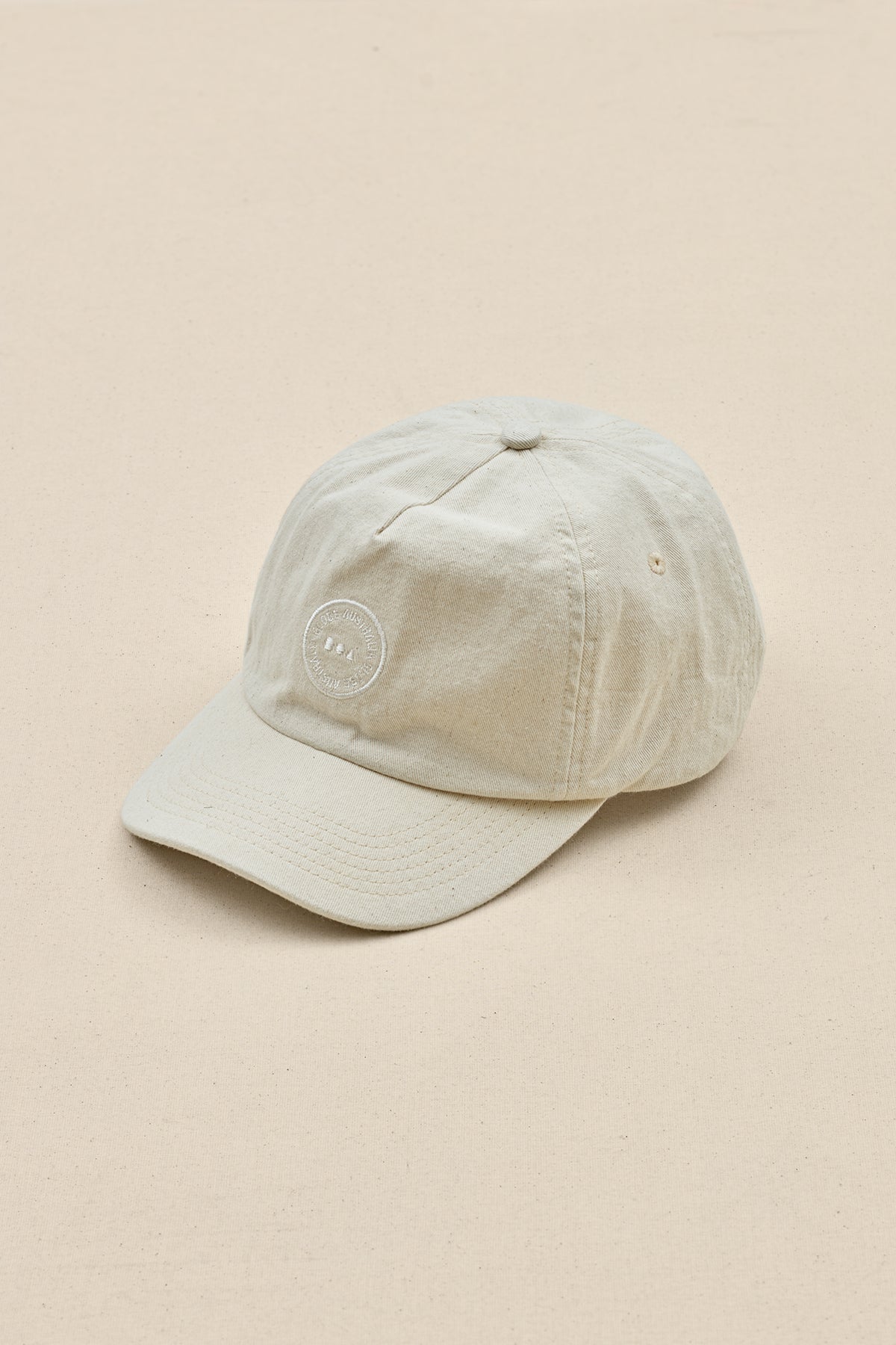 Gorras Globe Full Circle Beige | Peru-046872