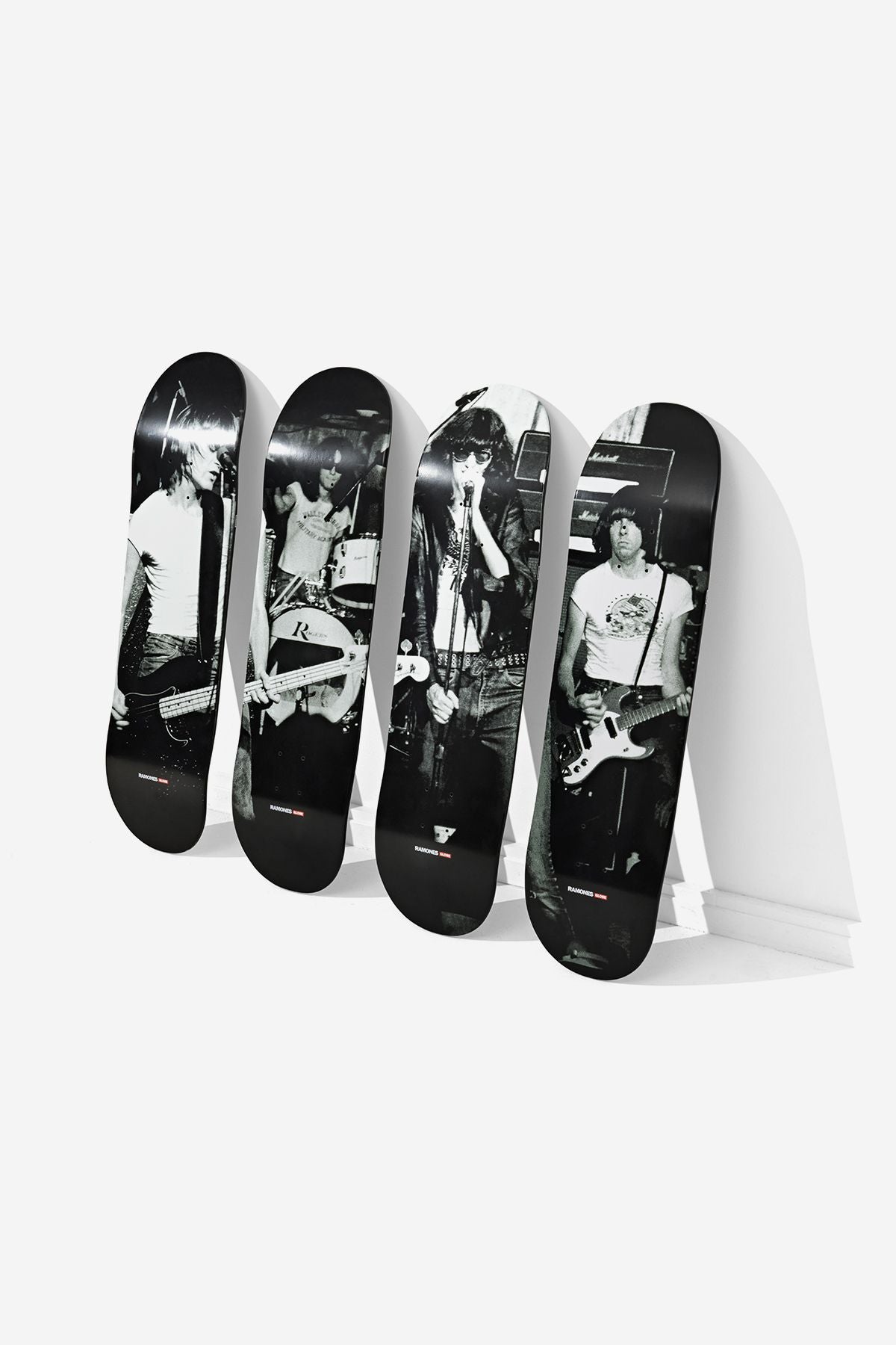 Skateboard Decks Globe Ramones Collector's Set Black/White | Peru-907263